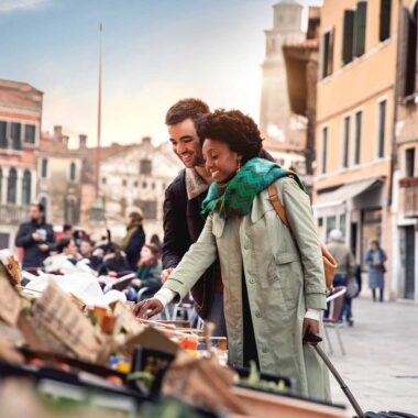 Professional Self-Cleaning Slicker Brush